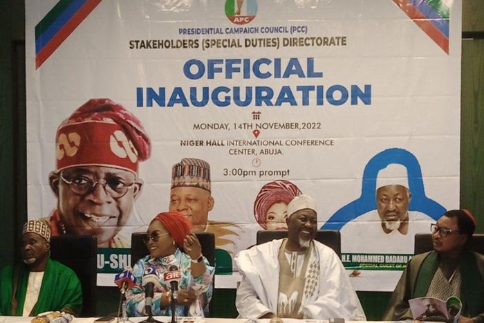 Gov. Badaru, second from the right, Sen. Grace Bent, with some members of the stakeholders in Abuja