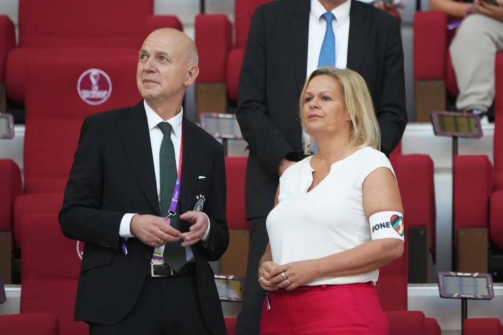 Germany's Interior Minister, Nancy Faeser wearing the 'One Love' armband.
