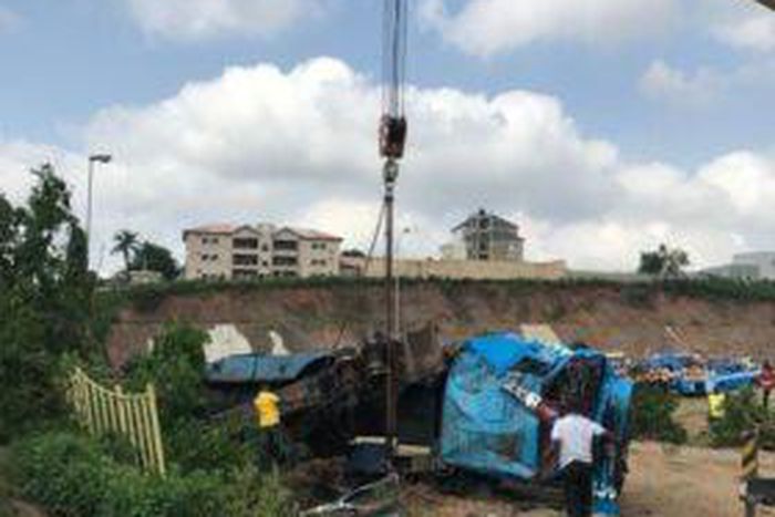 FRSC officer dead, 3 injured in auto accident on Nyanya-Keffi Expressway. [NAN]