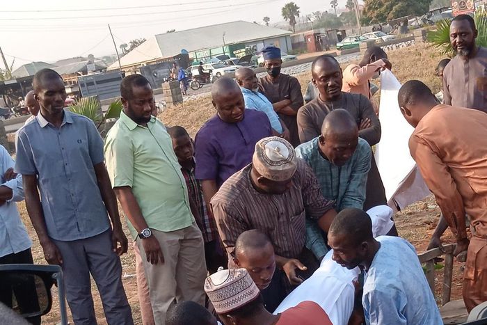 Nabeeha Al-Kadriyar being laid to rest [Twitter-@Amir The Savage]