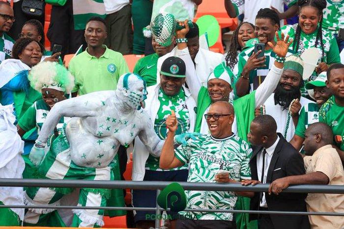 Peter Obi cheers Super Eagles to victory against Angola from the stands [Twitter:POOJAMEDIA]