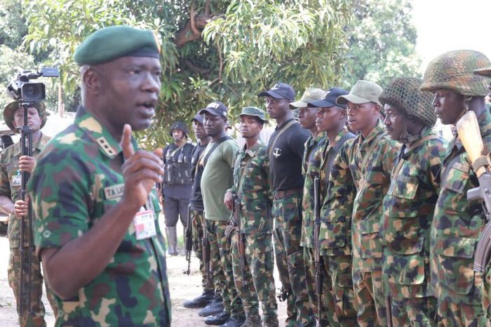 The Chief of Army Staff, Lt.-Gen. Taoreed Lagbaja addressing troops at Forward Operation Base (FOB) Erena in Shiroro Local Government Area of Niger state on Wednesday (16/8/23). [NAN]