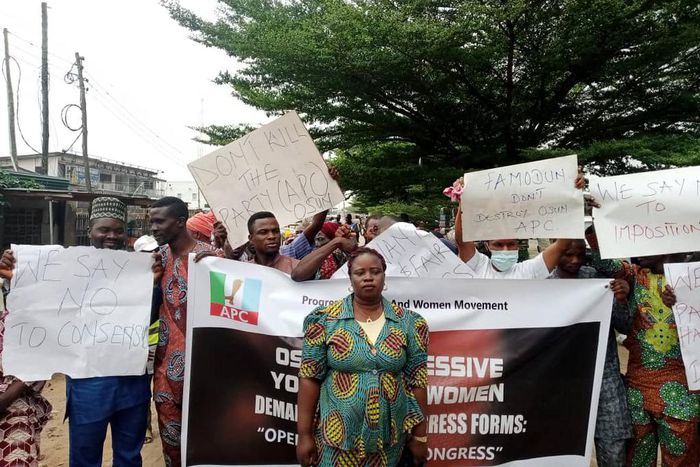 APC youth and women protest in Osun ahead of state congress