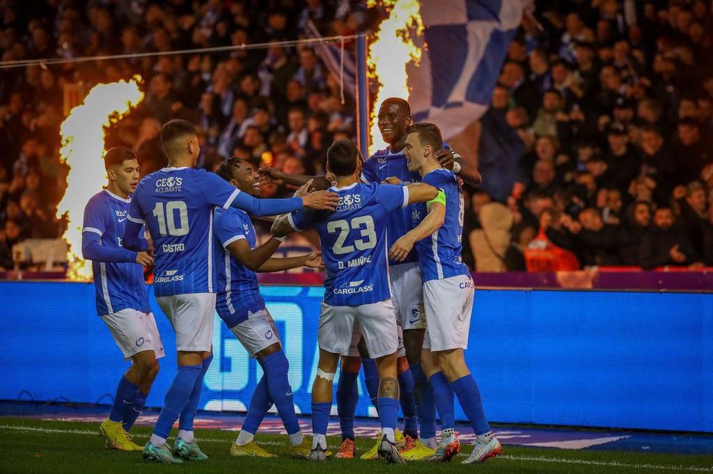 Onuachu and his Genk teammates.