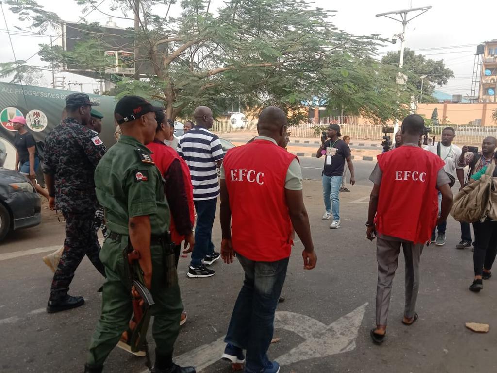EFCC officials (PUNCH)
