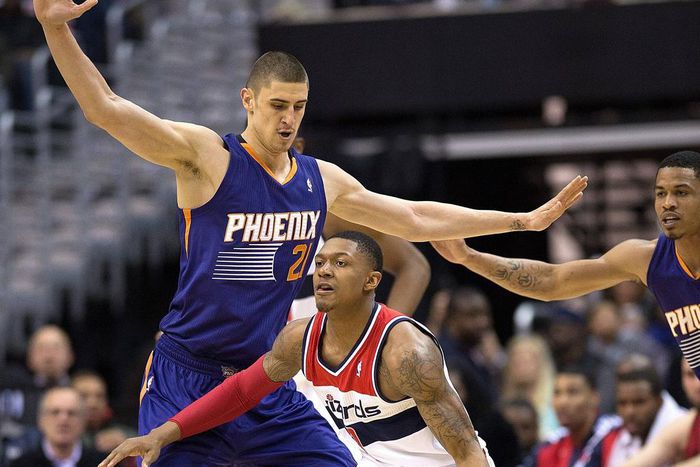 Betting predictions for Washington Wizards vs. Phoenix Suns game.