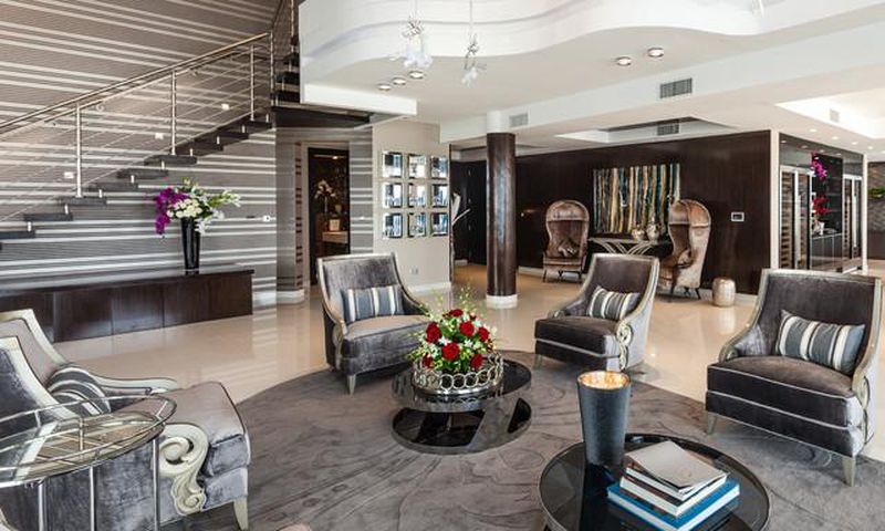 Banana Island [Houzz]