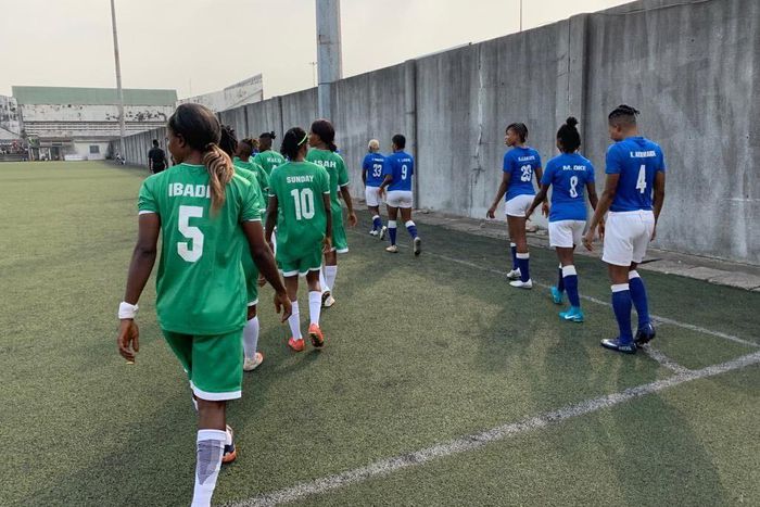 Robo Queens vs Nasarawa Amazons.