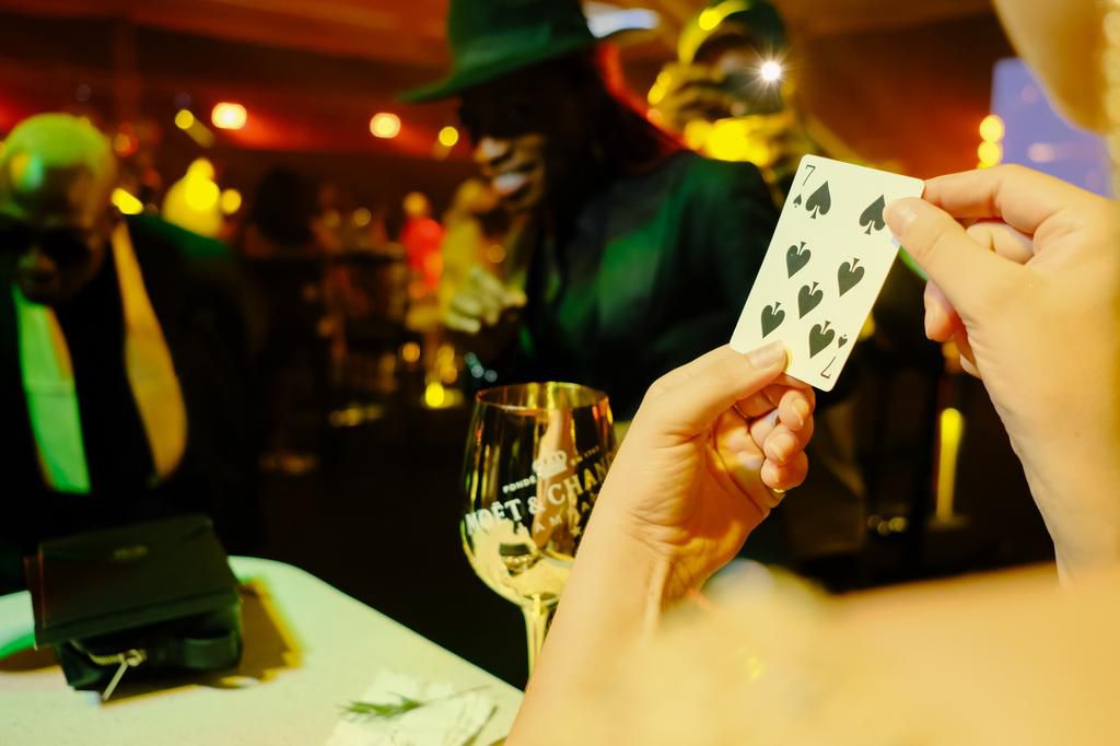 Moët & Chandon heralds the festive season with a sparkling effervescence celebration