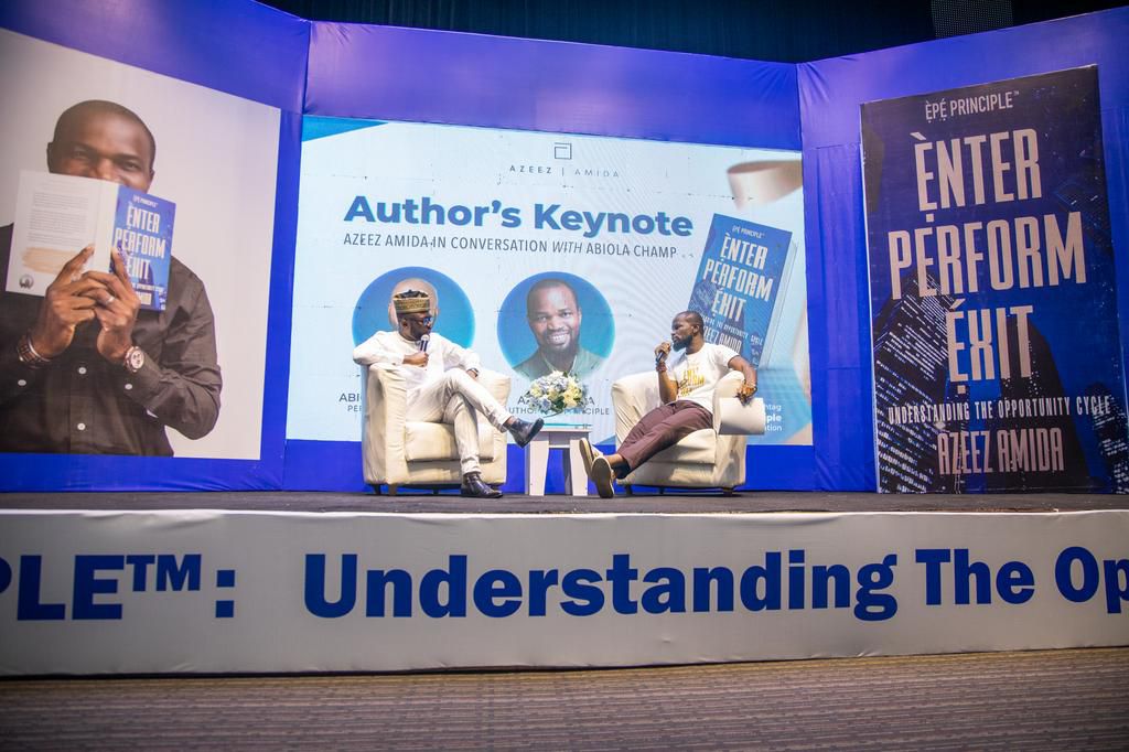 Azeez Amida Unveils “Enter, Perform, Exit (EPE Principle): Understanding the opportunity cycle” to Huge Applause in Lagos