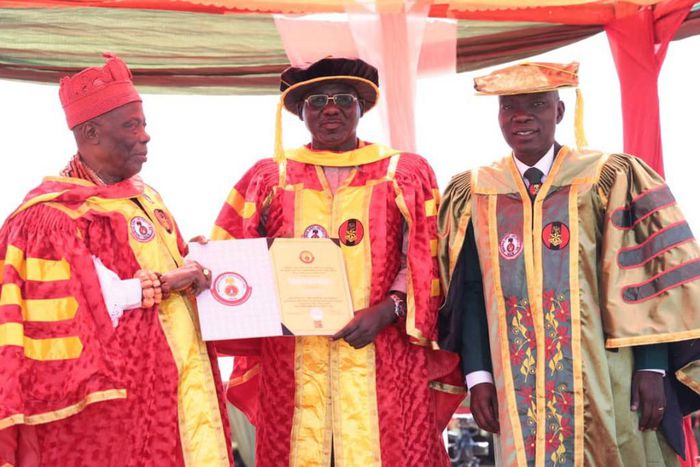 Army varsity confers award of degrees on 417 graduates at maiden convocation [Twitter:@HQNigerianArmy]