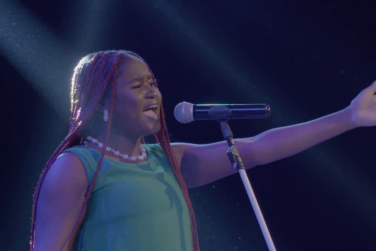 Toms performing Sound Sultan's 'Motherland'