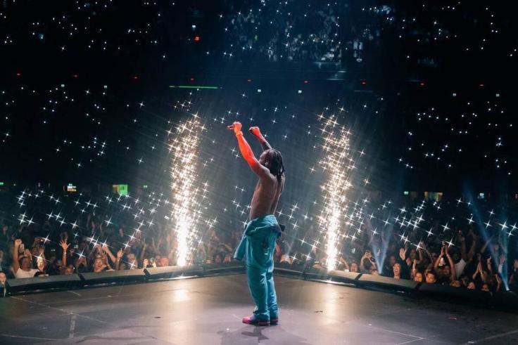 Burna Boy performing in Ghana [Pulseghana]