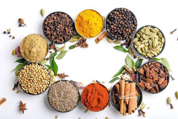 Explore the world of spices [Blend of bites]