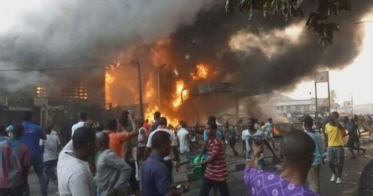 Traders lose over ₦10m worth of goods in Aba spare parts market fire ...