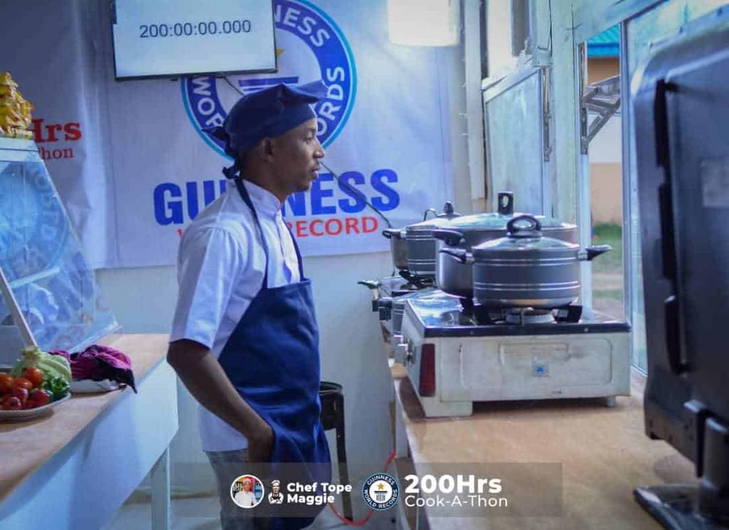 Chef Tope Maggie is set to break the record for longest cooking marathon [Gistreel]