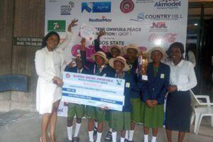 Winner & organiser of the 2023 Lagos State Children’s Quiz Competition on Thursday in Lagos. [NAN]