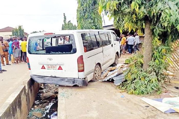The ill-fated vehicle was later seen stuck around a gutter beside the road, crossing the gutter [Punch]