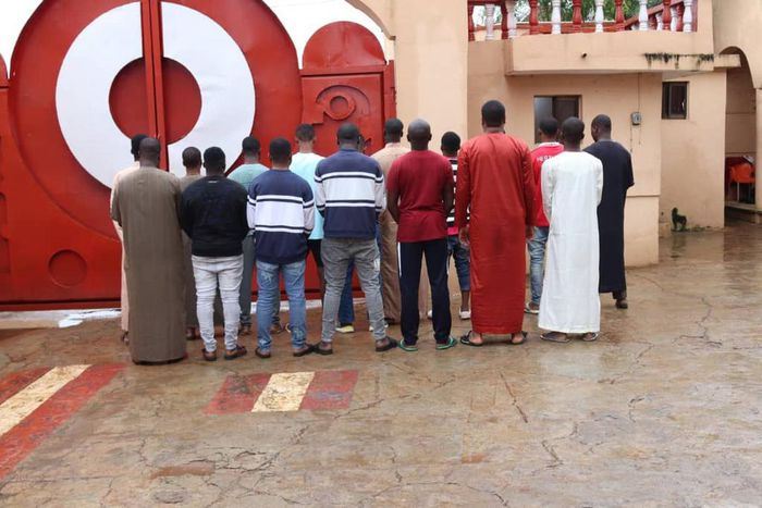 EFCC arrests 18 suspected internet fraudsters in Ilorin.