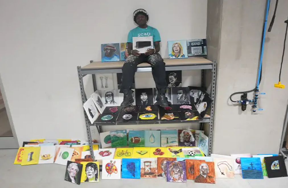 Nigerian art student sets new Guinness World Record [GWR]