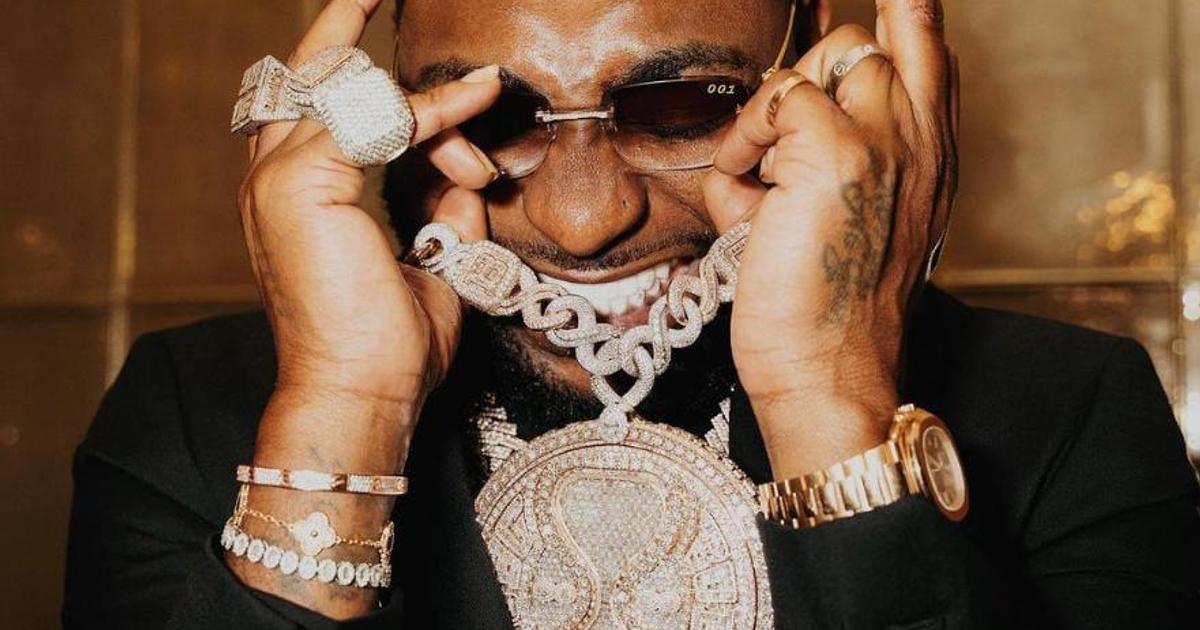 I turned sand into diamonds - Davido shows off new ₦577 million pendant ...