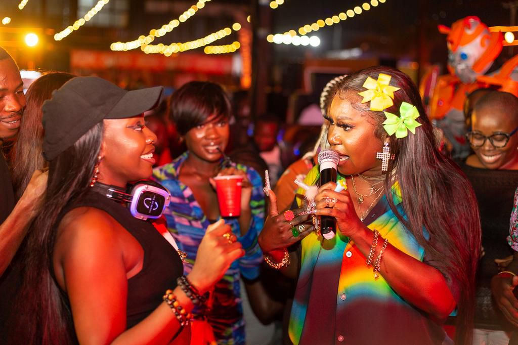 Play Buttons, music & good vibes - What you missed at Monkey Shoulder Press Play Concert