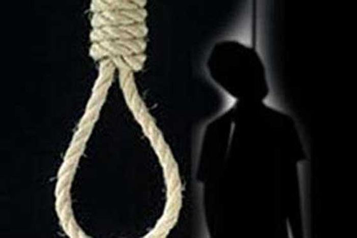 ___3666861___https:______static.pulse.com.gh___webservice___escenic___binary___3666861___2015___4___18___19___Man-hangs-himself