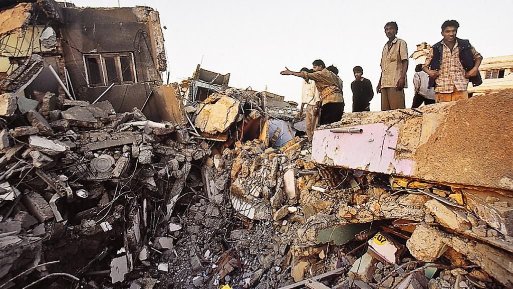 Gujarat Earthquake [Outlookindian]