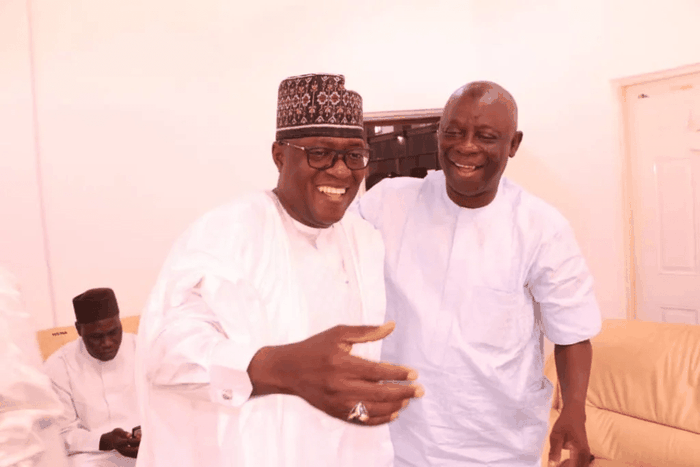 Ex-Nasarawa Speaker, lawmakers pass confidence vote on incumbent Speaker (nasawaeye)