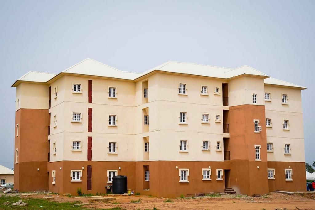 Side view of the federal government housing scheme