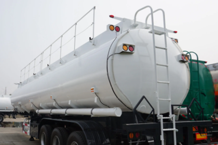 Fuel vessels