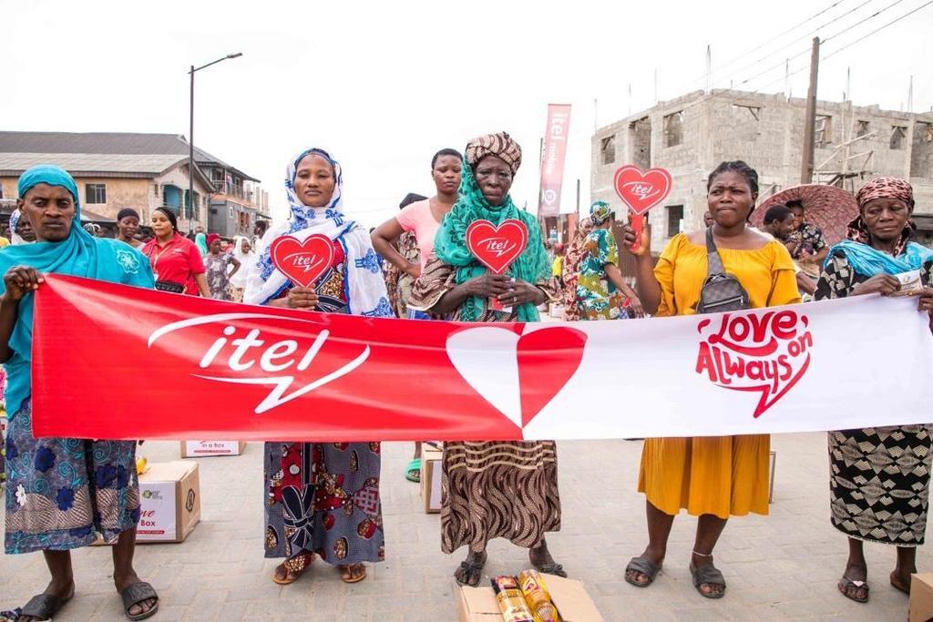 itel partners with Lagos Food Bank to reach widows on Valentine's Day
