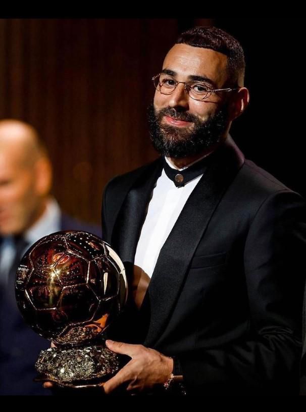 Karim Benzema rocks Tupac Shakur's iconic suit to the Ballon d'Or