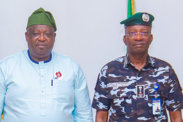 Inspector-General of Police (IGP), Kayode Egbetokun and Plateau State Governor, Caleb Mutfwang [Twitter:@NPF]