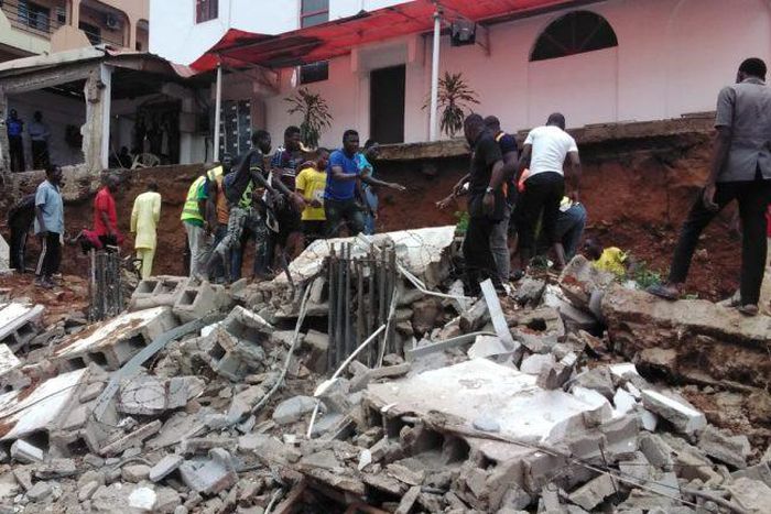 2 dead, 4 rescued as Abuja building wall collapses.