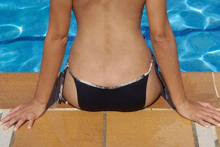 Women can now swim topless in Berlin [Dailystar]