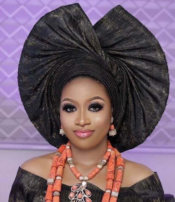 Peacock Gele Style