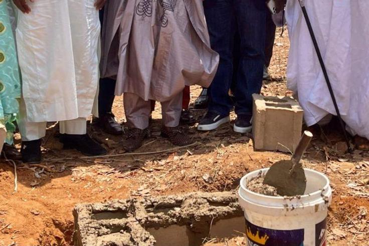 L-R: Managing Director, TCN, Dr Sule Abdulaziz, Minister of Information and Culture, Alhaji Lai Mohammed, Project Contractor, Mr Chris Ejike and Chief Gabriel Abioye of Aro Family in Oro town at the ground breaking.