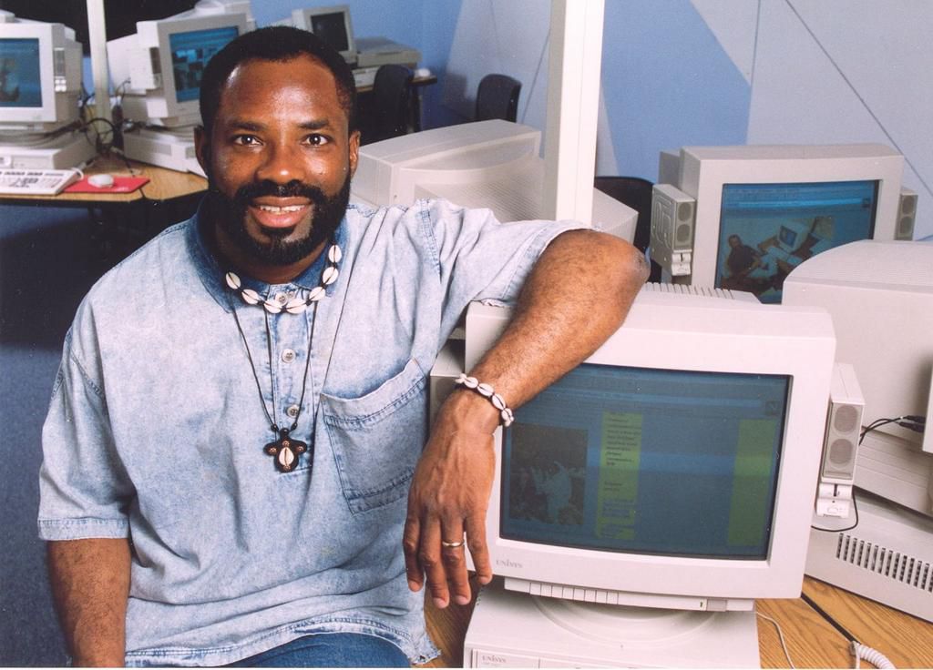 Dr-Philip-Emeagwali (Credit: How Africa News)