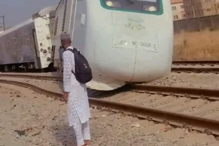 JUST IN: Passengers stranded as Abuja-Kaduna train derails.