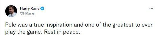 Social Media tributes to Pele