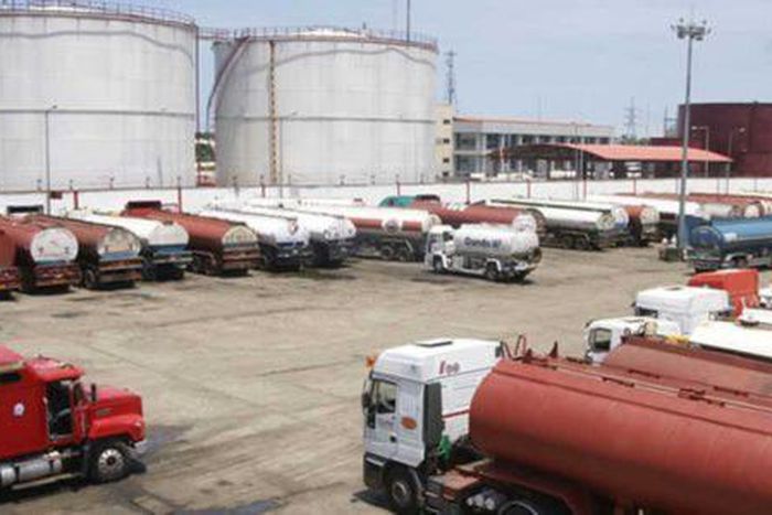 Petroleum tanker drivers debunk report on planned protest. [Guardian]