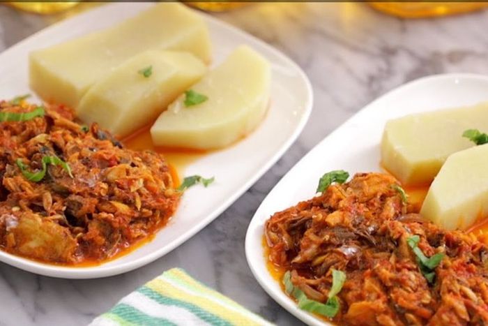 How to make Nigerian fish sauce [YouTube]