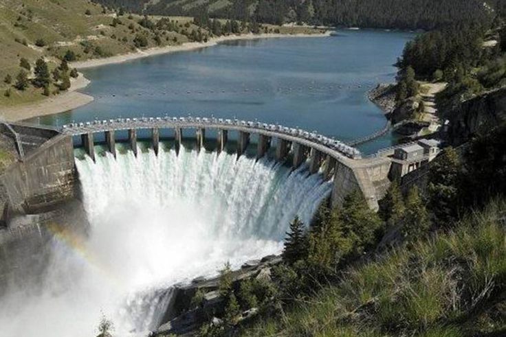 Whenever water is released from the Lagdo Dam in Cameron, if flows to many rivers in Nigeria. [Guardian]