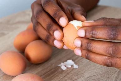 How to easily peel hard-boiled eggs? [Shutterstock]