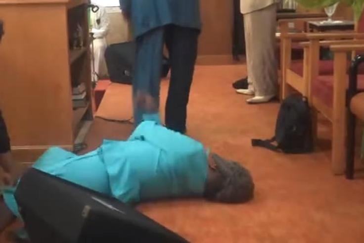 Woman slumps, dies while giving testimony in church