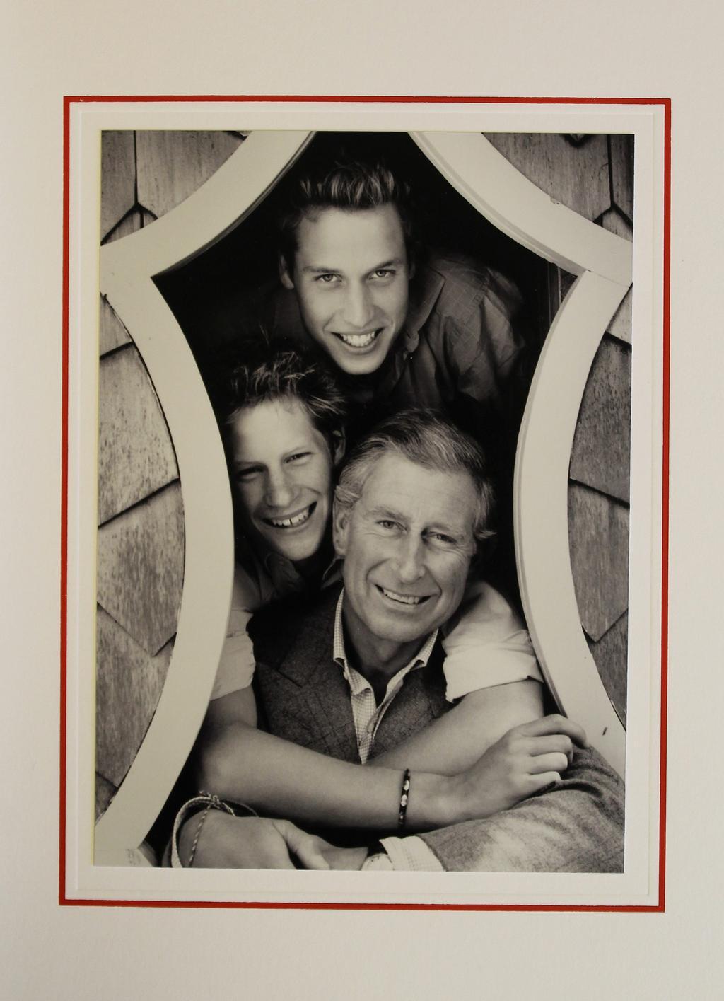 2003: Charles' card from 2003 shows a sweet moment with his sons.