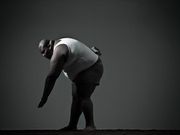 Carrying extra weight puts additional stress on the joint [123RF]