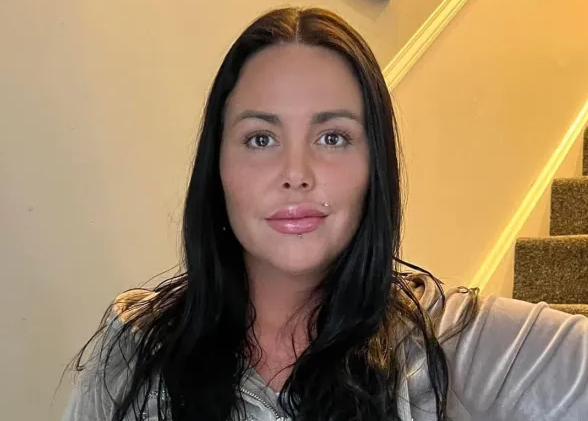 Alice Webb died at Gloucestershire Royal Hospital after falling unwell. [Metro/Facebook]