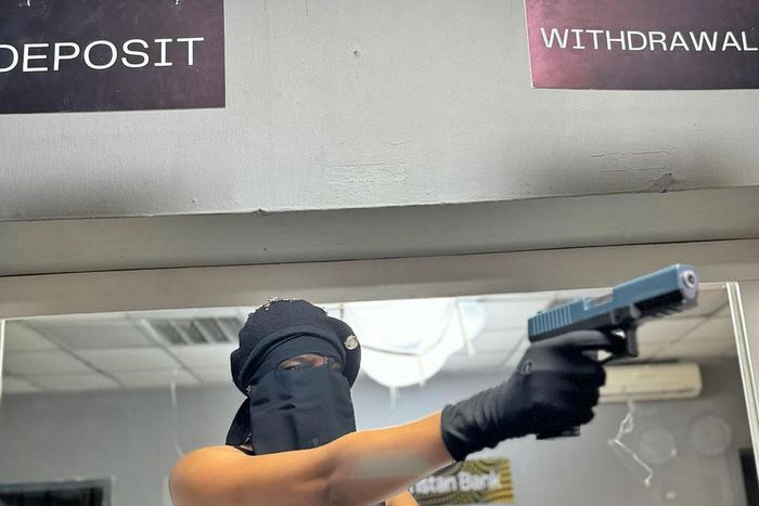 Nancy Isime faces backlash for wearing hijab on set of upcoming film [Instaagram/NancyIsime]